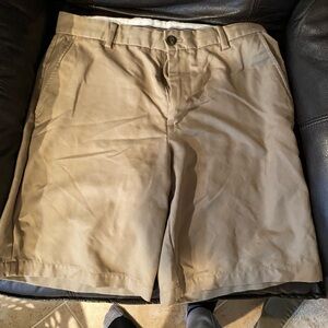 Amazon Essentials Men's Khaki Flat Front Shorts